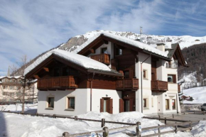Appartamenti Arcobaleno Viola Livigno